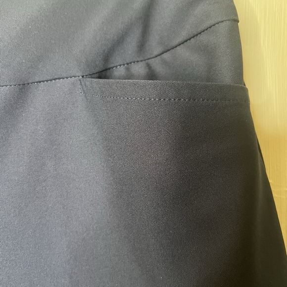 Tail 11" Golf Shorts Women's Size 10 Navy Blue Side Insert Active Sport‎ Outdoor - Picture 4 of 7